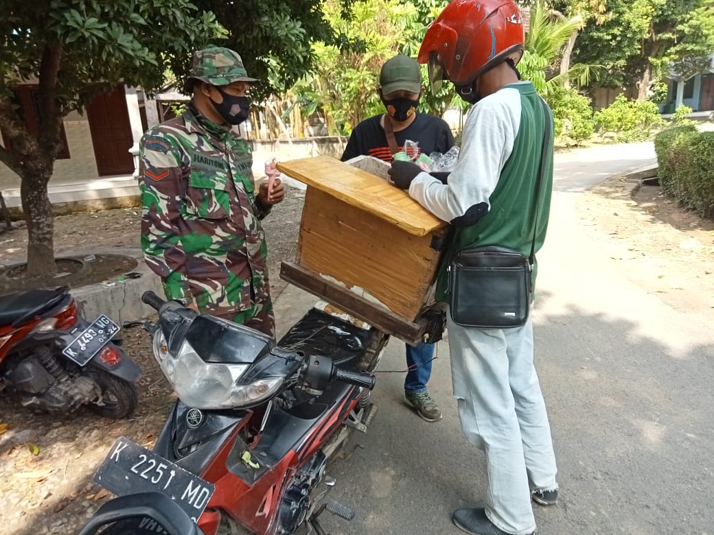 Pelaku Usaha Kecil Senang Adanya TMMD 111 Kodim 0718/Pati, Desa Tamansari