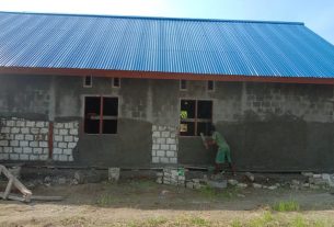 Pemlesteran Bangunan Gereja TMMD Berjalan dengan Baik