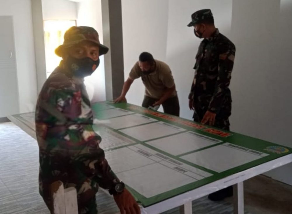 Sketsel Papan Informasi Sudah Mulai Terpasang Di Posko TMMD 111