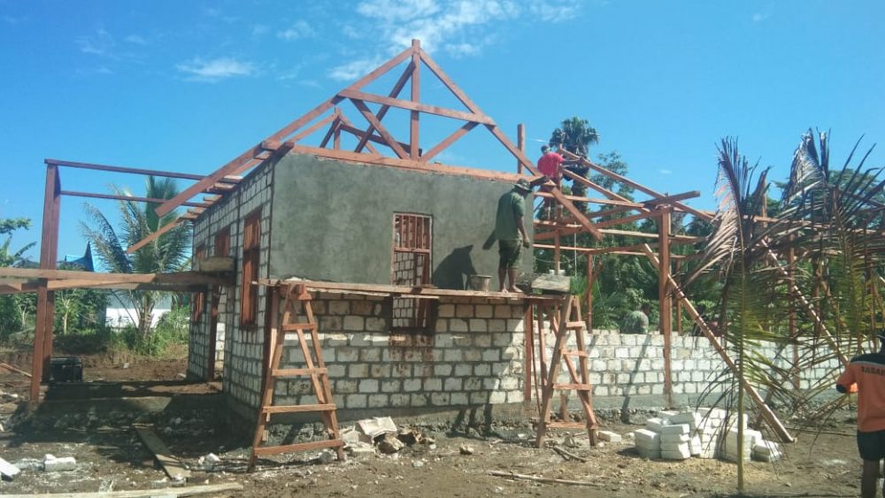 TMMD: Pemlasteran Dinding Balai Kampung