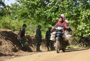 UCAPAN TERIMAKASIH WARGA DESA BARINGENG DALAM TMMD KE 111 KODIM 1407/BONE