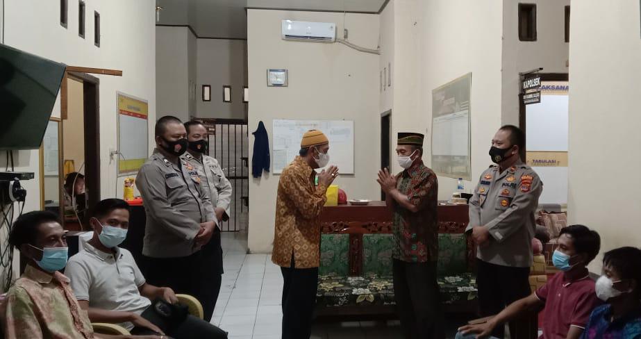 Polsek Cukuh Balak Fasilitasi Perselisihan Keluarga di Pekon Tanjung Betuah