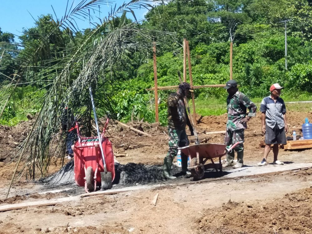 Prokes Di Lokasi Kegiatan Pembangunan Fisik Pra-TMMD ke 111 Kodim 0212/TS