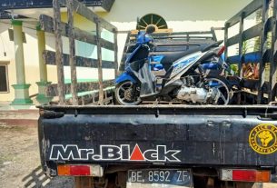 Polsek Talang Padang Dibantu Warga Tangkap Tersangka Dugaan Curanmor atau Penadahan