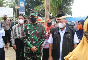 Forkopimda Lampung Timur Monitoring Serbuan Vaksinasi TNI-Polri