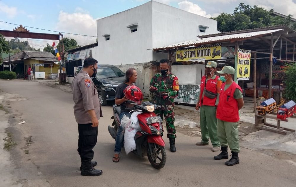 Babinsa Koramil 410-06/Kedaton: Penerapan Prokes Terus di Ingatkan