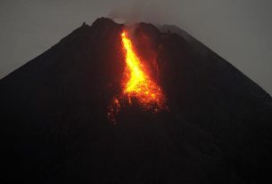 Aktivitas Gunung Merapi Terkini Semburkan Awan Panas