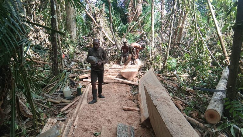 Kebanggaan Warga Kampung Dorba Melihat Ketangkasan Satgas TMMD