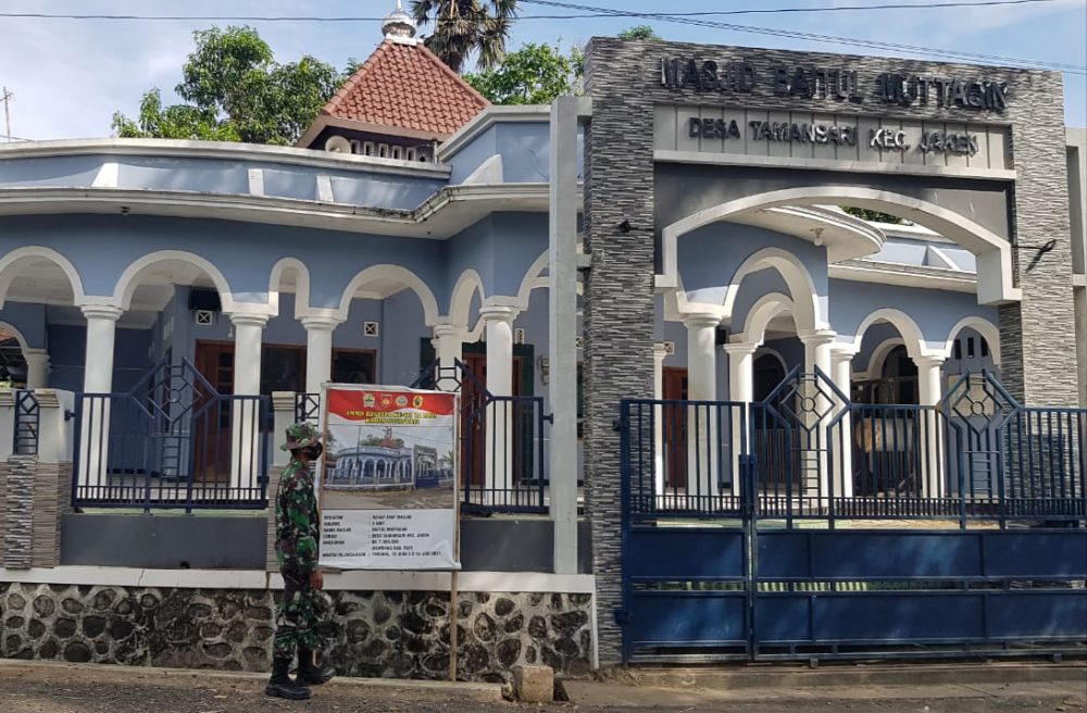 Masjid Jami' Baitul Muttaqin Setelah Direnovasi Satgas TMMD