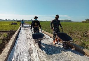Perjuanganmu Tak Akan Terlupakan Karena Jejak Tangan Dan kakimu Sudah Tertinggal
