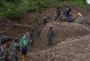 Satgas TMMD Ke 111 Kodim 1407/Bone Diminta Jaga Faktor Keamanan Dalam Bekerja