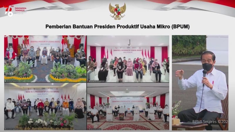 Presiden Jokowi Serahkan Banpres Produktif Usaha Mikro