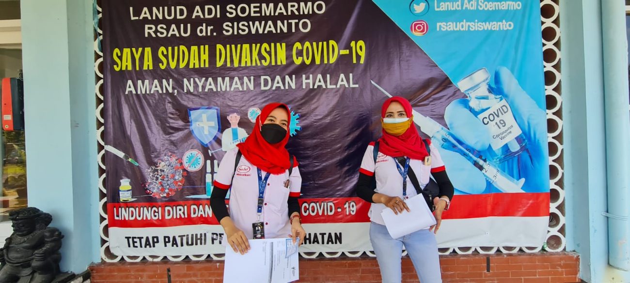 Semangat Masyarakat Solo Vaksinasi di RSAU dr. Siswanto Lanud Smo
