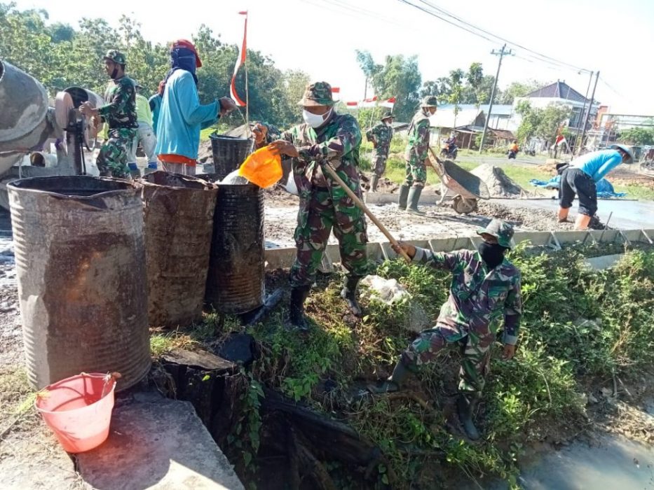 Stok Air Melimpah Membuat Target Betonisasi Jalan Cepat Tercapai