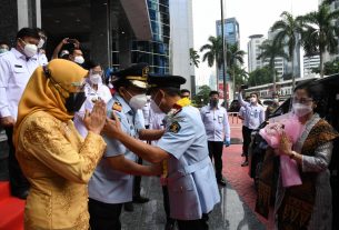 Jhoni Ginting Berhasil Memimpin di Masa Sulit