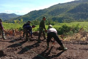 Satgas TMMD ke 111 kodim 1407 Bone Bersinergi Bersama Masyarakat Gotong-royong