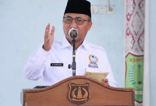 Sekda Muba Apriyadi Lantik Pengurus PWRI Kecamatan