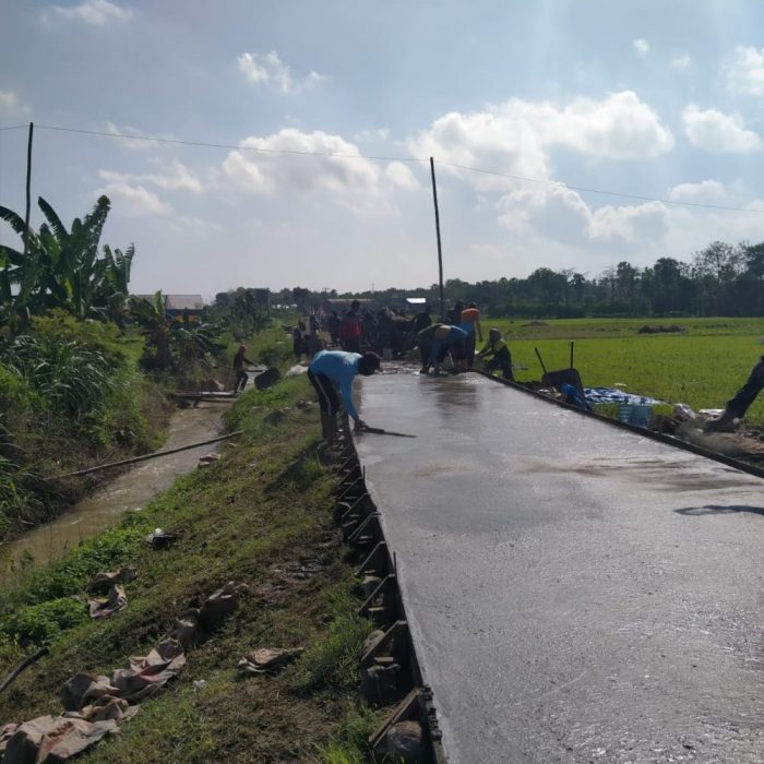 Sudah Nampak Hasil Pengecoran Jalan TMMD Reguler ke-111 Kodim 0718/Pati