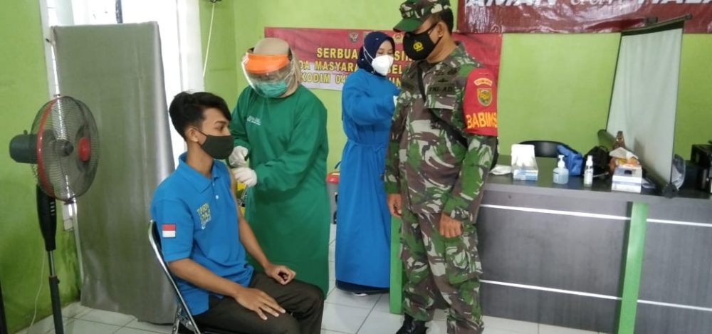 Serbuan Vaksinasi Kembali di Gelar, Dandim Tinjau Langsung Pelaksanaannya