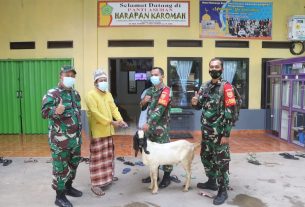 Kodim 0410/KBL menyerahkan hewan Qurban sebanyak 3 ekor kambing