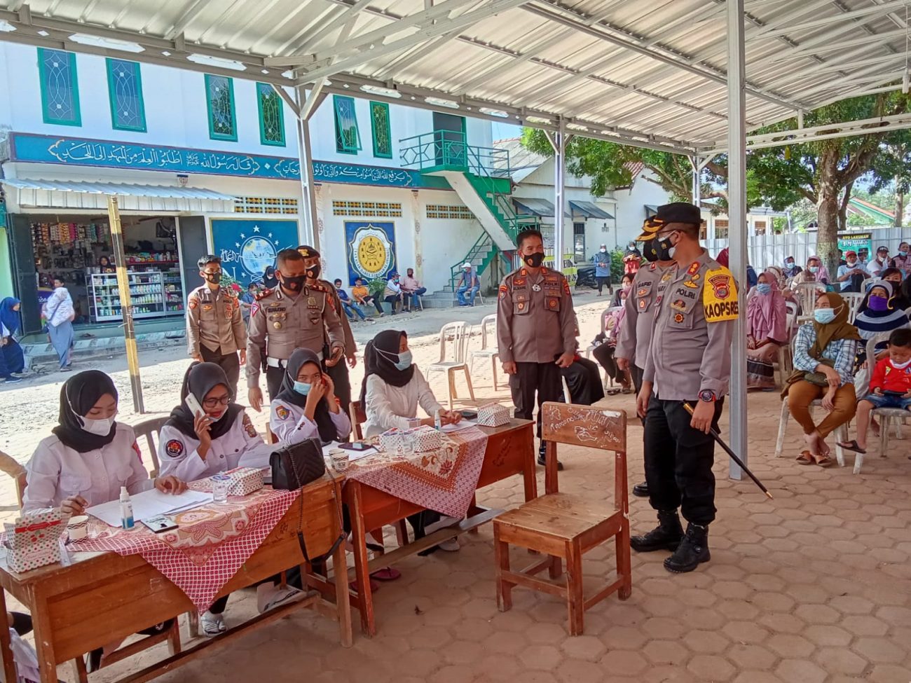 Sukseskan Vaksinasi Dosis Ke 2, Polres Tubaba Bagikan di 5 Tempat