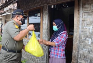 Bantu Warga terdampak Pandemi Covid-19, Gubernur Lampung Salurkan bantuan