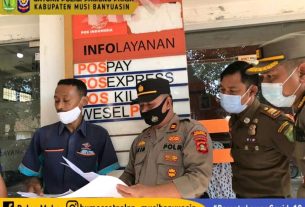 Satpol PP Muba Bersama Polres Muba dan Polsek Sekayu Sigap Atasi Kerumunan