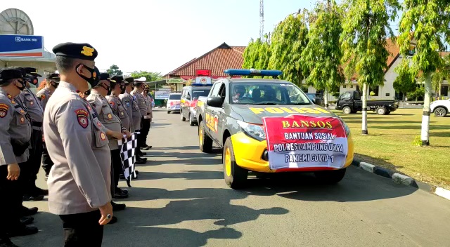 Polres Lampung Utara salurkan 5 ton beras untuk warga terdampak Covid-19