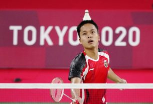 Menang 3 Gim Anthony sinisuka Ginting Akan Bertemu Chou Tien-chen di Semifinal