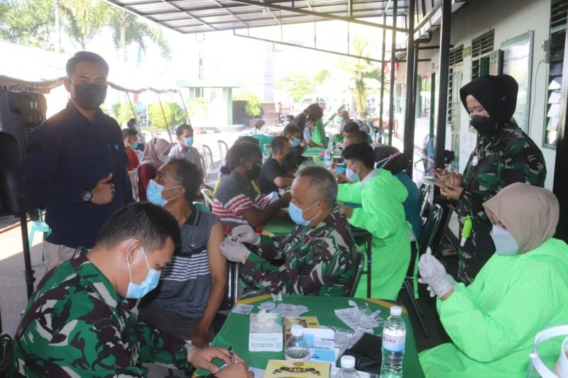 Antusias Mayarakat Ikuti Vaksinasi Dosis Ke Dua Di Kodim 0410/KBL Cukup Tinggi