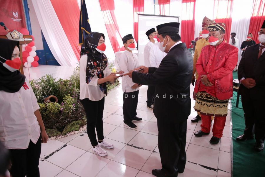 Gubernur Lampung Serahkan Remisi HUT RI ke-76