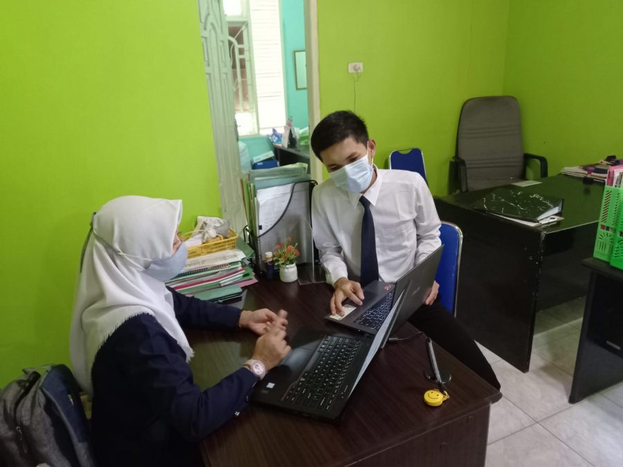 Kisah Tri Suratno Lulusan IIB Darmajaya Diterima Menjadi ASN di Mahkamah Agung