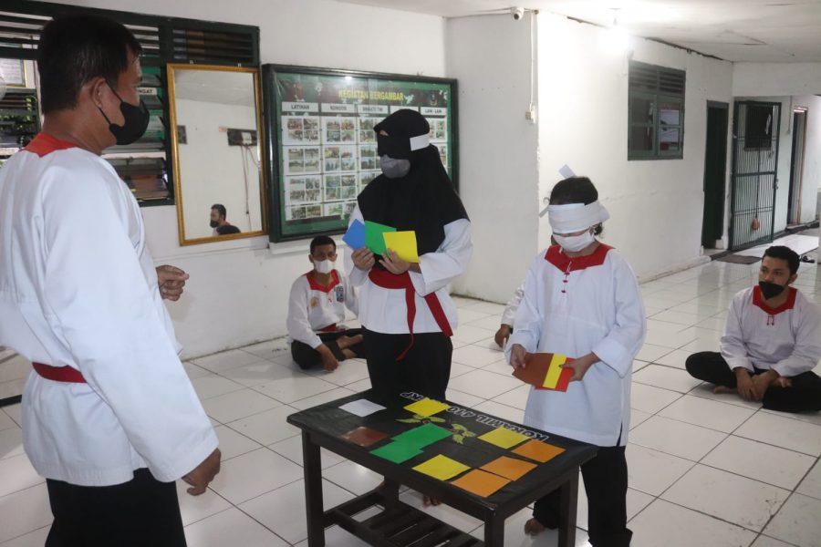 Serda Ginanjar melaksanakan Komunikasi sosial