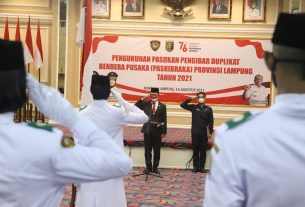 Pasukan Pengibar Bendera Provinsi Lampung Dikukuhkan