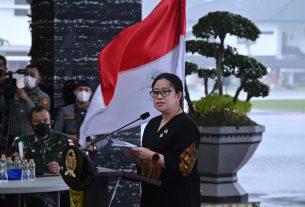 Puan Maharani Puji Gotong Royong Mahasiswa Hadapi Pandemi Covid-19