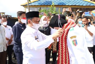 Pulang Kampung, Aurel Febrina Paskibraka Nasional Asal Pesibar di Sambut Wabup