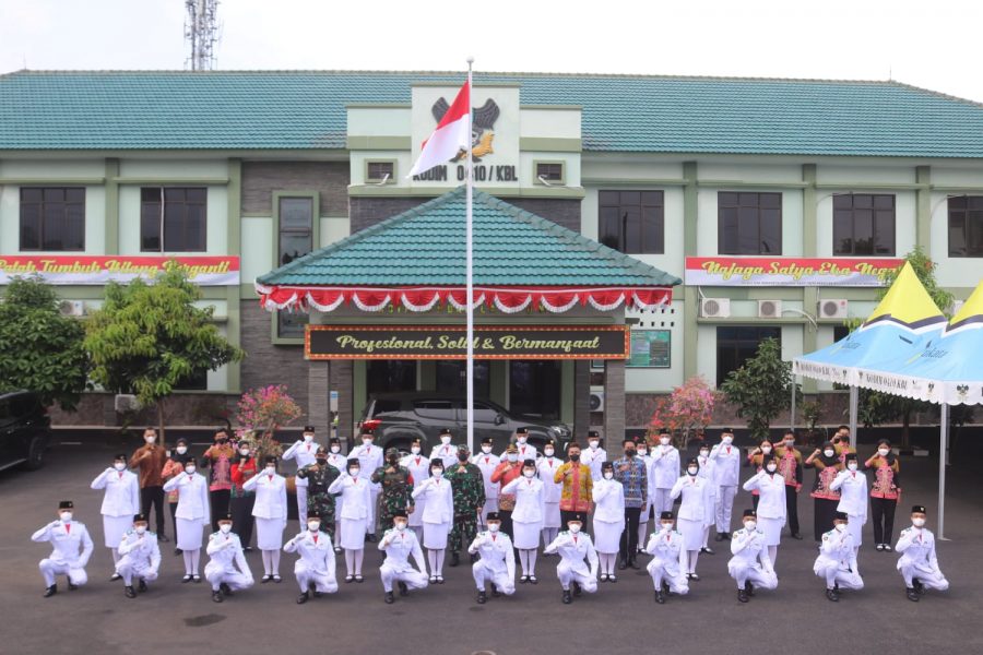 Rasa Bangga Diutarakan Dandim 0410/KBL Kepada Paskibraka