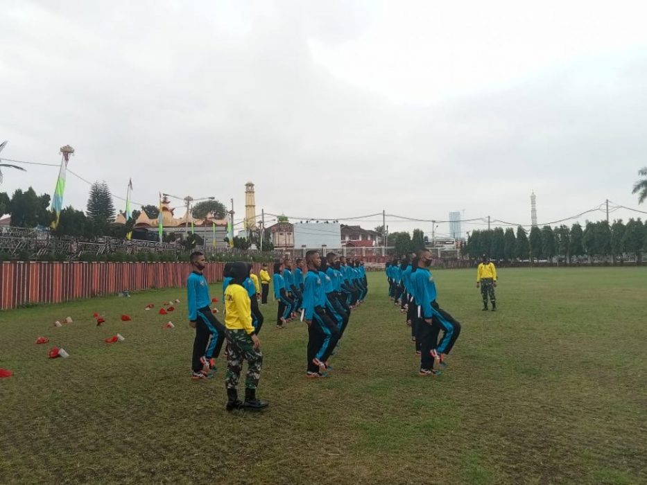 TIM Paskibraka Hut ke-76 RI Provinsi Lampung Mulai di Latih TNI