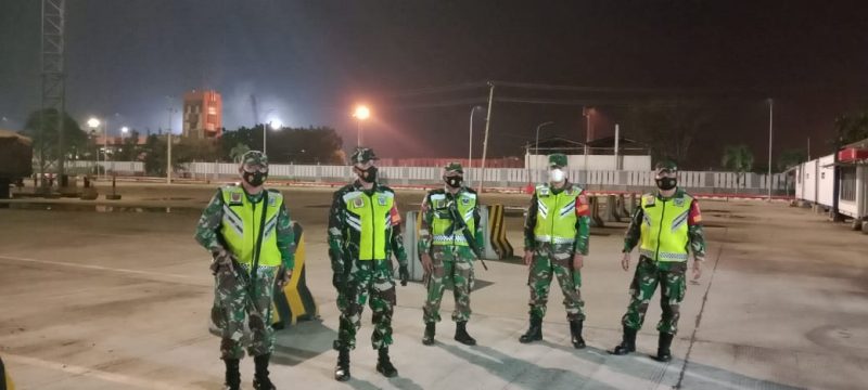 Cegah Tindak Kejahatan, Personel Kodim 0410/KBL Lakukan Patroli Kamtibmas.