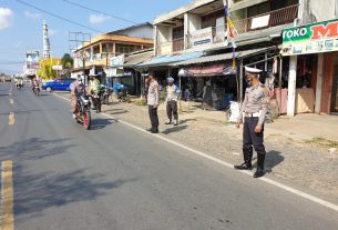 PPKM Level 3 , Polres Way Kanan Tegur Masyarakat Tidak Patuhi Prokes di Baradatu