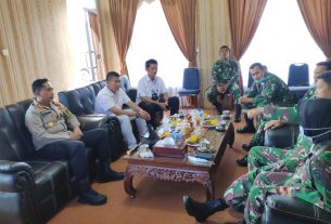 AKBP Kurniawan Ismail kunjungi Markas Kimal (TNI AL)