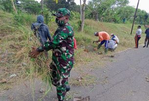 Melalui Kerja Bakti Bangkitkan Semangat Gotong royong Di Tengah Masyarakat