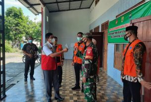 Babinsa Pantau Kunjungan Wakil Bupati Sragen di Kecamatan Kalijambe