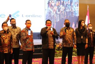 Gubernur Arinal Launching "L Saving" dan "L Online"