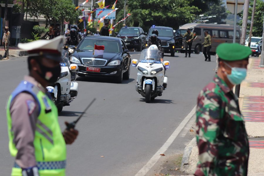 Jokowi Berkunjung, Personel Kodim 0410/KBL Lakukan Pengamanan