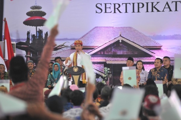 Jokowi Tinjau Vaksinasi COVID-19 Resmikan Bendungan, Aparat Jamin Pengamanan