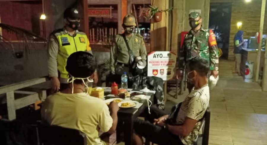 Kalau Tidak Makan Ya Dipake Maskernya