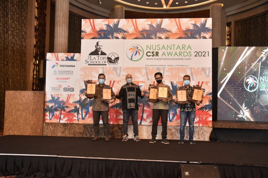 PLN Raih 6 Penghargaan Nusantara CSR Awards 2021