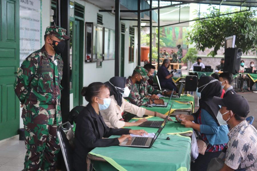 Pantau Vaksinasi Dandim 0410/KBL Ucapkan Terimakasih Pada Relawan