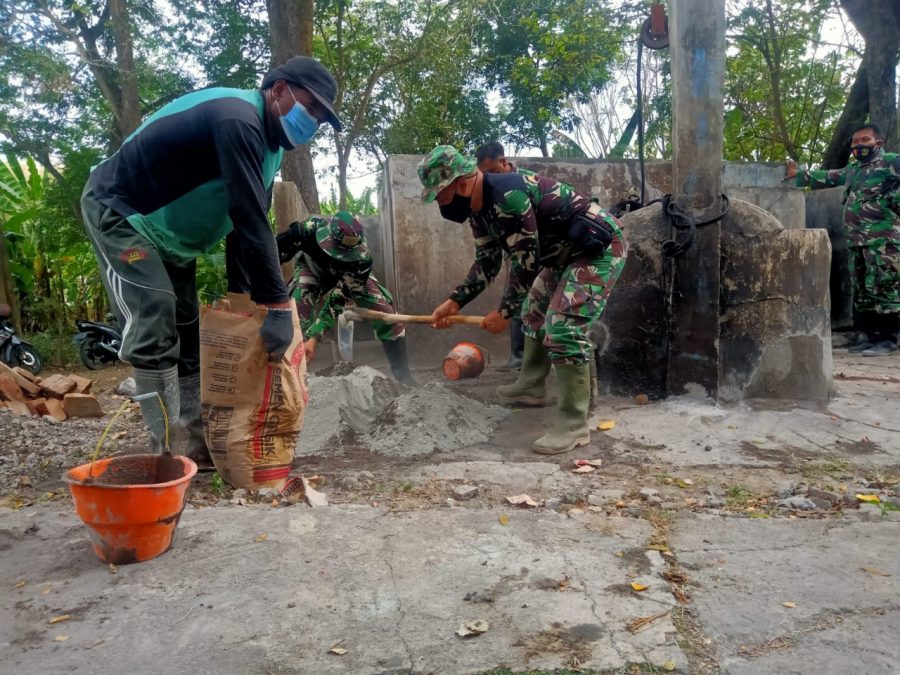 Pengerjaan MCK di Pra TMMD Reg ke 112 Di desa Majasto dikebut, untuk ciptakan lingkungan yang sehat.